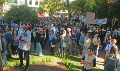 Foto de la galería: En Posadas miles de personas marcharon para exigir la Ley de Financiamiento Universitario