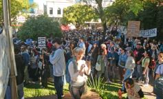 Foto de la galería: En Posadas miles de personas marcharon para exigir la Ley de Financiamiento Universitario