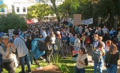 Foto de la galería: En Posadas miles de personas marcharon para exigir la Ley de Financiamiento Universitario