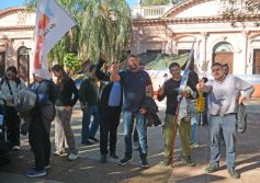 Foto de la galería: En Posadas miles de personas marcharon para exigir la Ley de Financiamiento Universitario