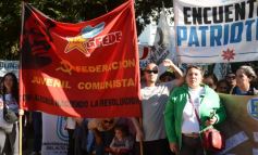 Foto de la galería: En Posadas miles de personas marcharon para exigir la Ley de Financiamiento Universitario