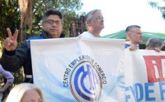 Foto de la galería: En Posadas miles de personas marcharon para exigir la Ley de Financiamiento Universitario