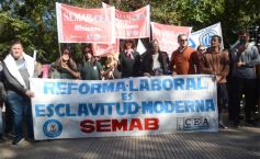 Foto de la galería: En Posadas miles de personas marcharon para exigir la Ley de Financiamiento Universitario