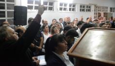 Foto de la galería: Mensaje de unidad y reorganización en el acto de asunción de Christian Humada en el PJ Misiones 