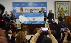 Foto de la galería: Mensaje de unidad y reorganización en el acto de asunción de Christian Humada en el PJ Misiones 