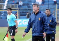 Foto de la galería: Bartolomé Mitre ya está preparado para recibir a Tucumán Central en el Estadio ErnestoTito Cucchiaroni
