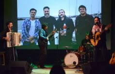 Foto de la galería: Son Guarán celebró su primer aniversario en el Centro Cultural Vicente Cidade