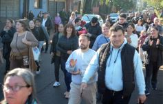 Foto de la galería: Multitudinaria muestra de fe a Santa Rita, patrona de las causas imposibles