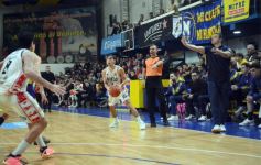 Foto de la galería: Tokio se quedó con el clásico posadeño y se prepara para recibir a Córdoba Básquet de Corrientes