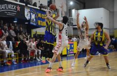 Foto de la galería: Tokio se quedó con el clásico posadeño y se prepara para recibir a Córdoba Básquet de Corrientes