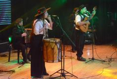Foto de la galería: En el Montoya, con la sala repleta, se vivió el homenaje a la Patria 