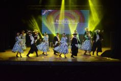 Foto de la galería: En el Montoya, con la sala repleta, se vivió el homenaje a la Patria 