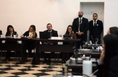 Foto de la galería: Reconocimientos de Interés Municipal para la obra de Juan Ramón Fariña y Cascos Azules 