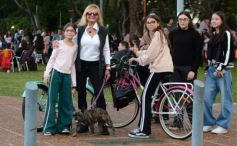 Foto de la galería: El clima mundialista se disfrutó en el Parque Paraguayo con juegos, kermés y entretenimientos 