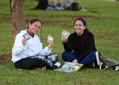 Foto de la galería: El clima mundialista se disfrutó en el Parque Paraguayo con juegos, kermés y entretenimientos 