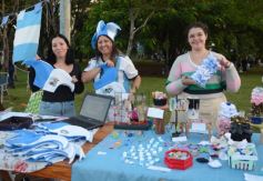 Foto de la galería: El clima mundialista se disfrutó en el Parque Paraguayo con juegos, kermés y entretenimientos 