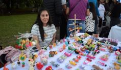 Foto de la galería: El clima mundialista se disfrutó en el Parque Paraguayo con juegos, kermés y entretenimientos 