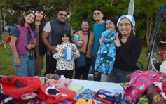 Foto de la galería: El clima mundialista se disfrutó en el Parque Paraguayo con juegos, kermés y entretenimientos 