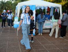 Foto de la galería: El clima mundialista se disfrutó en el Parque Paraguayo con juegos, kermés y entretenimientos 