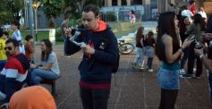 Foto de la galería: El clima mundialista se disfrutó en el Parque Paraguayo con juegos, kermés y entretenimientos 