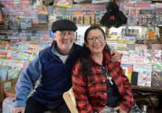 Foto de la galería: Recorrida por comercios posadeños y festejo de cumpleaños de Juan Ramón Fariña 