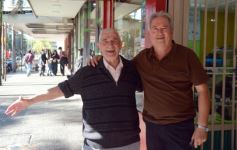 Foto de la galería: Recorrida por comercios posadeños y festejo de cumpleaños de Juan Ramón Fariña 