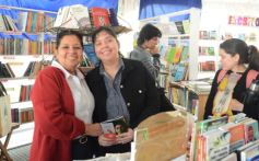 Foto de la galería: La Feria del Libro contó con gran convocatoria de participantes que reafirmaron la pasión por la lectura