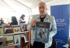 Foto de la galería: La Feria del Libro contó con gran convocatoria de participantes que reafirmaron la pasión por la lectura