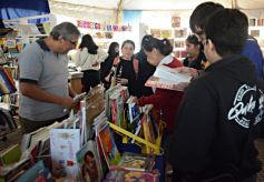 Foto de la galería: La Feria del Libro contó con gran convocatoria de participantes que reafirmaron la pasión por la lectura