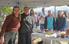 Foto de la galería: La Feria del Libro contó con gran convocatoria de participantes que reafirmaron la pasión por la lectura