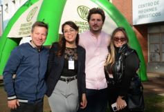 Foto de la galería: La Feria del Libro contó con gran convocatoria de participantes que reafirmaron la pasión por la lectura