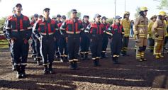 Foto de la galería: Emotiva ceremonia por el Día de los Bomberos Voluntarios en la sede de Itaembé Miní en Posadas