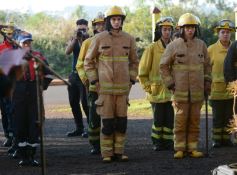 Foto de la galería: Emotiva ceremonia por el Día de los Bomberos Voluntarios en la sede de Itaembé Miní en Posadas