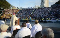 Foto de la galería: Corpus Christi: con gran convocatoria se celebró la solemnidad del Cuerpo y la Sangre de Cristo
