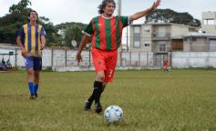Foto de la galería: Glorias del fútbol misionero estuvieron presentes en J.G Brown a beneficio de Pety Ávalos