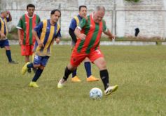 Foto de la galería: Glorias del fútbol misionero estuvieron presentes en J.G Brown a beneficio de Pety Ávalos