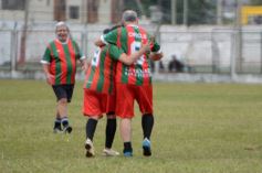 Foto de la galería: Glorias del fútbol misionero estuvieron presentes en J.G Brown a beneficio de Pety Ávalos