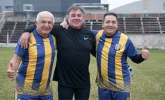 Foto de la galería: Glorias del fútbol misionero estuvieron presentes en J.G Brown a beneficio de Pety Ávalos