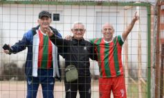 Foto de la galería: Glorias del fútbol misionero estuvieron presentes en J.G Brown a beneficio de Pety Ávalos