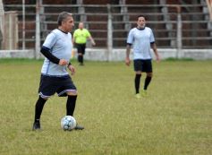 Foto de la galería: Glorias del fútbol misionero estuvieron presentes en J.G Brown a beneficio de Pety Ávalos