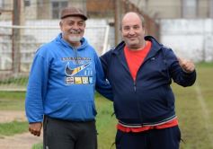 Foto de la galería: Glorias del fútbol misionero estuvieron presentes en J.G Brown a beneficio de Pety Ávalos