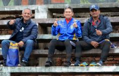 Foto de la galería: Glorias del fútbol misionero estuvieron presentes en J.G Brown a beneficio de Pety Ávalos