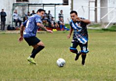 Foto de la galería: Glorias del fútbol misionero estuvieron presentes en J.G Brown a beneficio de Pety Ávalos
