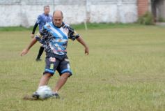 Foto de la galería: Glorias del fútbol misionero estuvieron presentes en J.G Brown a beneficio de Pety Ávalos