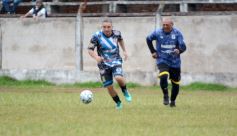 Foto de la galería: Glorias del fútbol misionero estuvieron presentes en J.G Brown a beneficio de Pety Ávalos