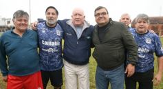 Foto de la galería: Glorias del fútbol misionero estuvieron presentes en J.G Brown a beneficio de Pety Ávalos