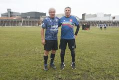 Foto de la galería: Glorias del fútbol misionero estuvieron presentes en J.G Brown a beneficio de Pety Ávalos