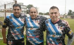 Foto de la galería: Glorias del fútbol misionero estuvieron presentes en J.G Brown a beneficio de Pety Ávalos