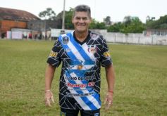 Foto de la galería: Glorias del fútbol misionero estuvieron presentes en J.G Brown a beneficio de Pety Ávalos