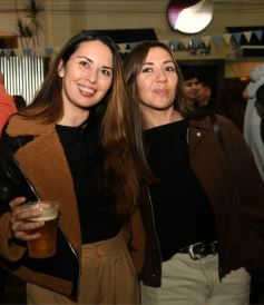 Foto de la galería: La tercera Festreaming en calle Colón con temática mundialista y solidaria
